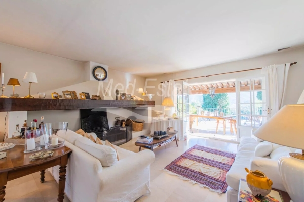 Maison de luxe à vendre à Cogolin, 890 000 €, Photo 4