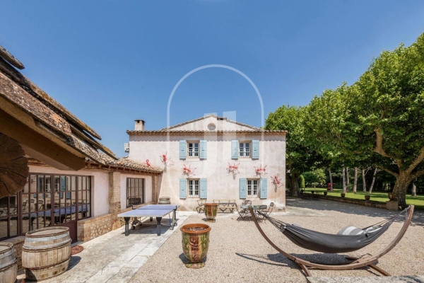 Maison de luxe à vendre à L Isle-sur-La-Sorgue, 2 530 000 €, Photo 1