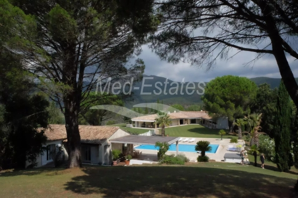 Luxury House for sale in Le Lavandou, 7 900 000 €, Photo 4