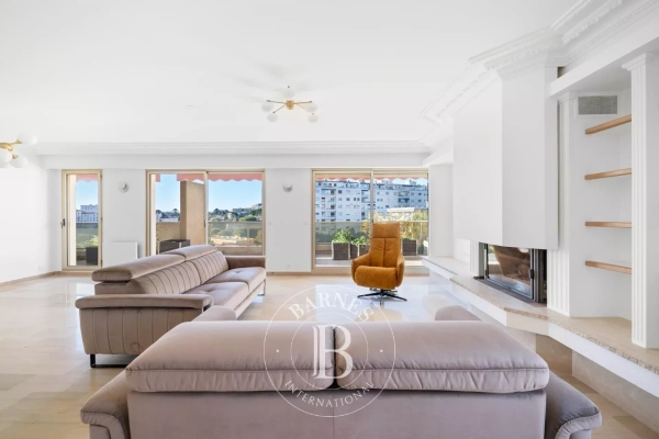 Luxury Apartment for sale in Nice, 998 000 €, Photo 1