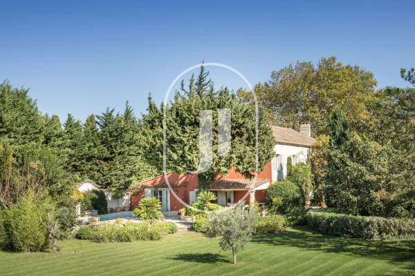 Luxury House for sale in Maillane, 1 195 000 €, Photo 1