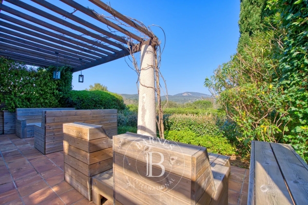 Luxury House for sale in Grimaud, 795 000 €, Photo 3