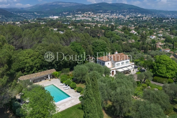 Maison de luxe à vendre à Grasse, 3 450 000 €, Photo 1