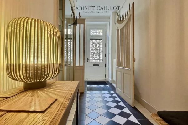 Maison de luxe à vendre à Saintes, 551 250 €, Photo 3