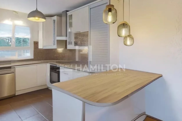 Maison de luxe à vendre à Antibes, 1 260 000 €, Photo 4