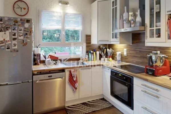 Maison de luxe à vendre à Antibes, 1 260 000 €, Photo 5