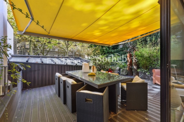 Maison de luxe à vendre à Paris 18ème, 1 900 000 €, Photo 1