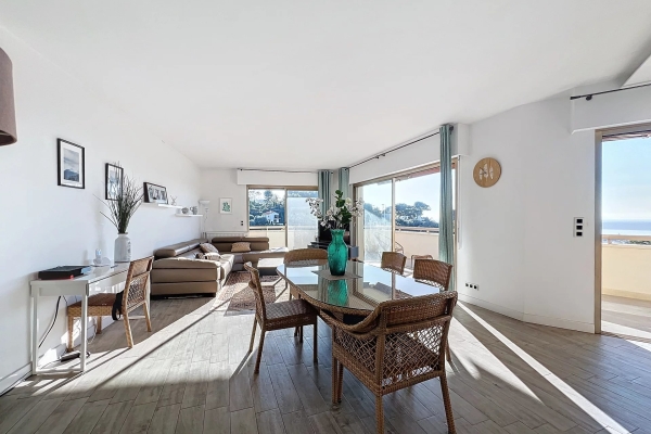 Luxury Apartment for sale in Le Cannet, 775 000 €, Photo 7