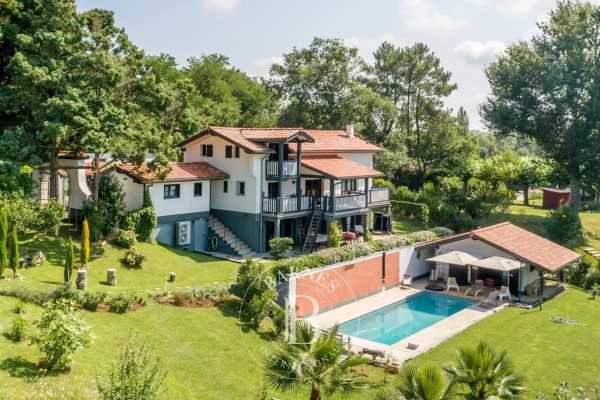 Maison de luxe à vendre à Arbonne, 1 500 000 €, Photo 2