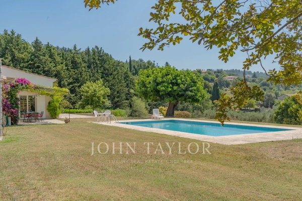 Maison de luxe à vendre à Grasse, 2 290 000 €, Photo 1