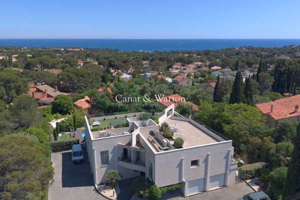 Appartement de luxe à vendre à Saint-Raphaël, 899 000 €, Photo 1