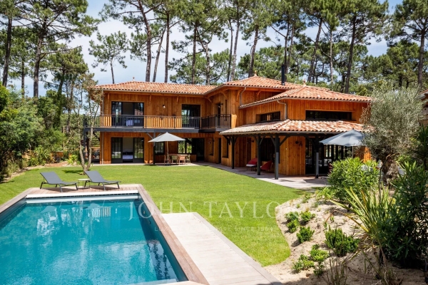 Maison de luxe à louer à Lege Cap Ferret, 10 320 €, Photo 1