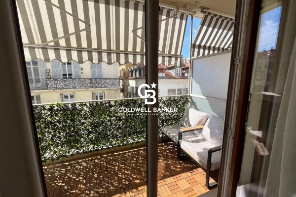 Luxury Apartment for sale in Nice, 629 000 €, Photo 1