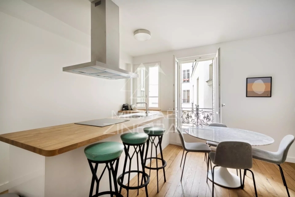 Appartement de luxe à vendre à Paris 7ème, 765 000 €, Photo 1