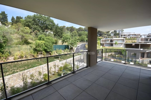 Appartement de luxe à vendre à Mougins, 875 000 €, Photo 1