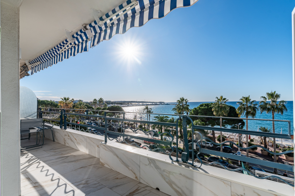 Luxury Apartment for sale in Cannes, 2 390 000 €, Photo 1