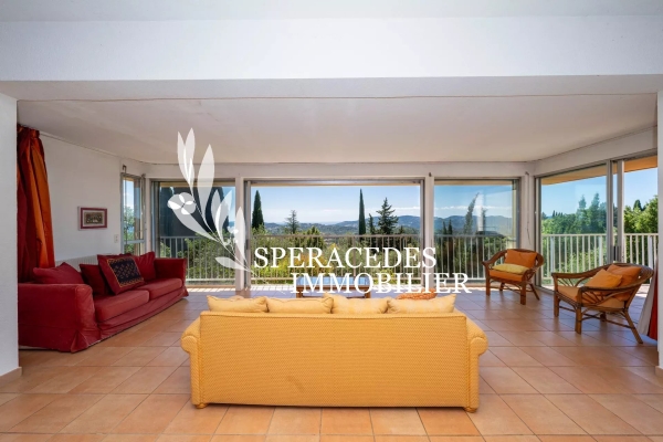 Maison de luxe à vendre à Le Tignet, 683 000 €, Photo 4