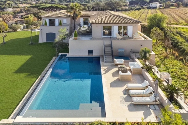 Maison de luxe à vendre à Saint-Tropez, 8 500 000 €, Photo 1