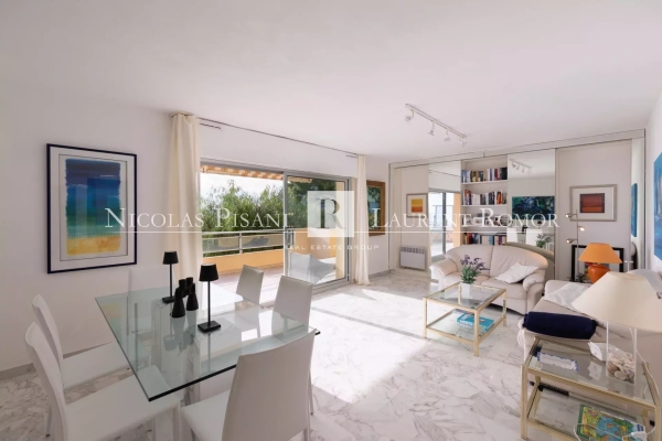 Appartement de luxe à vendre à Èze, 980 000 €, Photo 2