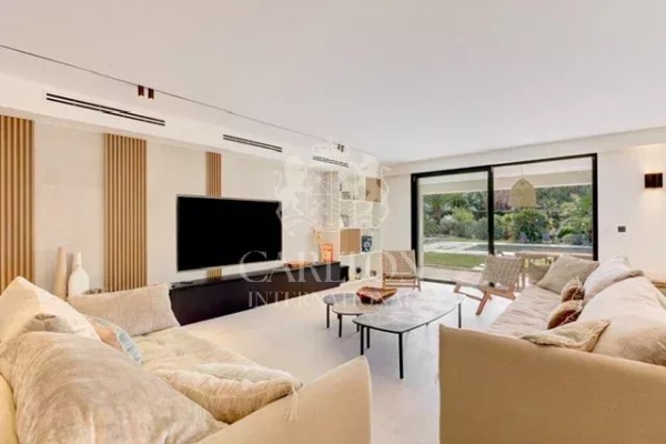 Maison de luxe à louer à Mougins, 25 000 €, Photo 2