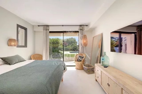 Maison de luxe à louer à Mougins, 25 000 €, Photo 6