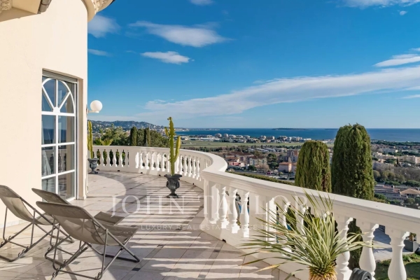 Maison de luxe à vendre à Mandelieu-la-Napoule, 3 200 000 €, Photo 3