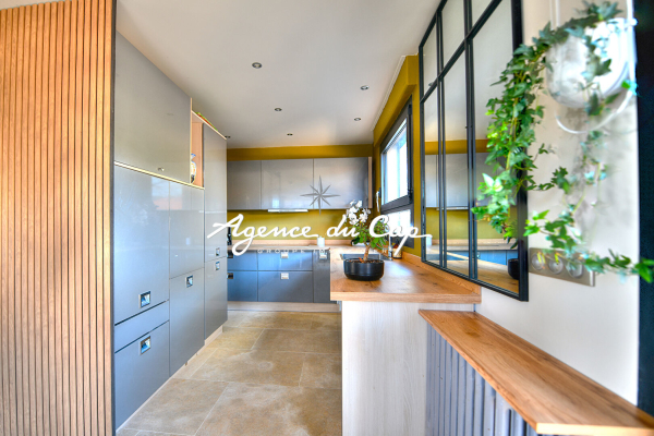 Luxury House for sale in Saint-Raphaël, 1 095 000 €, Photo 5