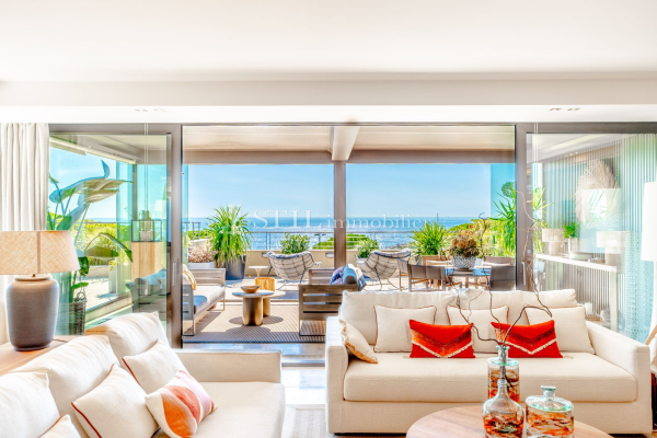 Luxury Apartment for sale in Les Issambres, 2 499 000 €, Photo 2