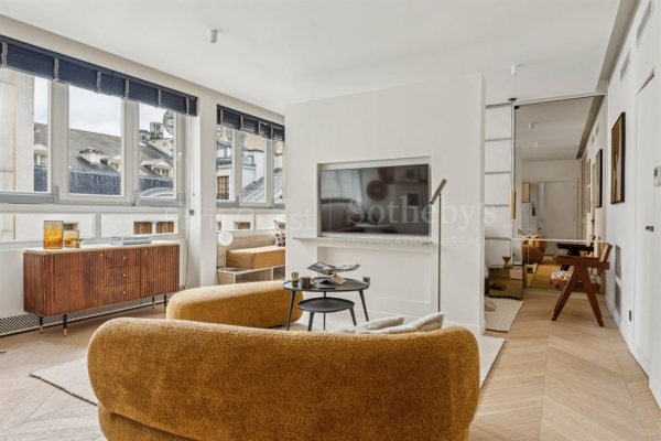 Luxury Apartment for sale in Paris 8Ème, 1 150 000 €, Photo 2