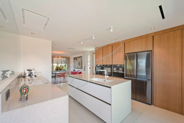 Luxury House for sale in Roquebrune-Cap-Martin, 2 690 000 €, Photo 6