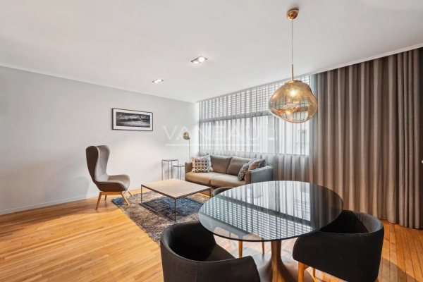 Appartement de luxe à vendre à Paris 8ème, 695 000 €, Photo 1