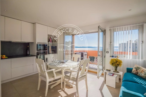 Appartement de luxe à vendre à Sainte-Maxime, 475 000 €, Photo 2