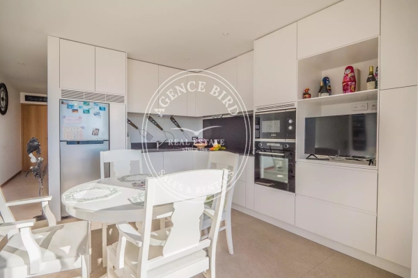 Appartement de luxe à vendre à Sainte-Maxime, 475 000 €, Photo 3