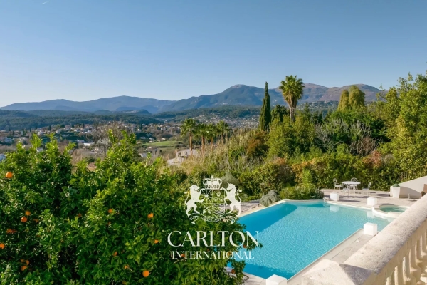 Maison de luxe à vendre à Saint-Paul-de-Vence, 2 375 000 €, Photo 1
