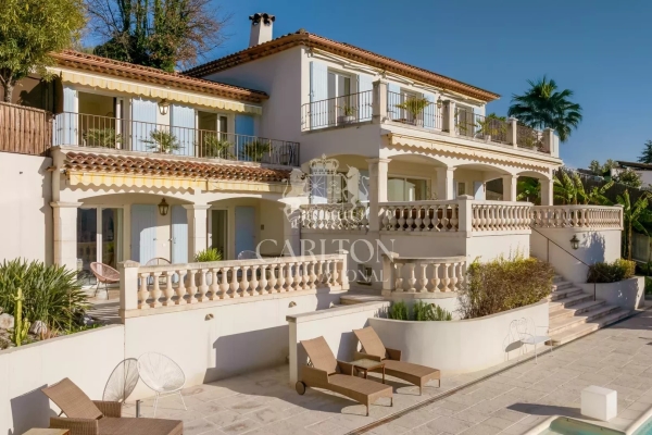 Luxury House for sale in Saint-Paul-de-Vence, 2 375 000 €, Photo 2