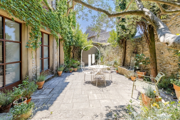 Maison de luxe à vendre à Cabrières-d'Avignon, 995 000 €, Photo 1