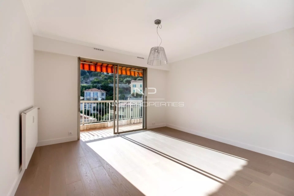 Appartement de luxe à vendre à Beaulieu-sur-Mer, 580 000 €, Photo 2