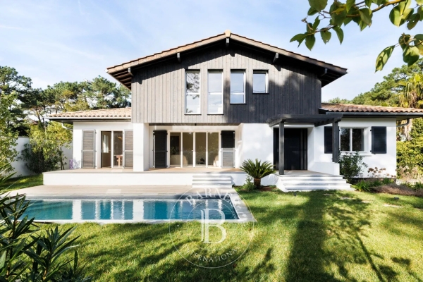 Luxury House for sale in Anglet, 2 740 000 €, Photo 1