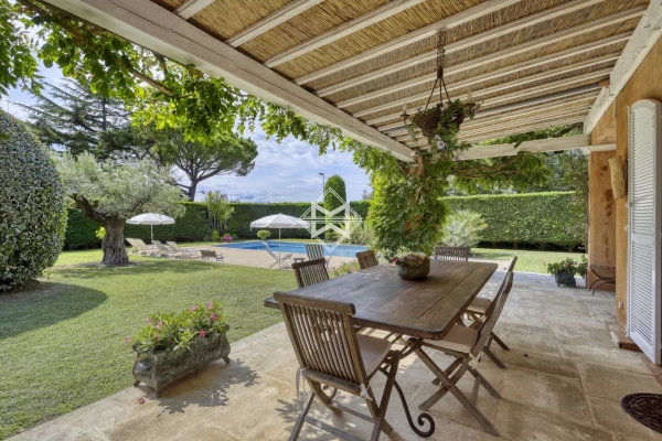 Luxury House for sale in Saint-Tropez, 4 900 000 €, Photo 2