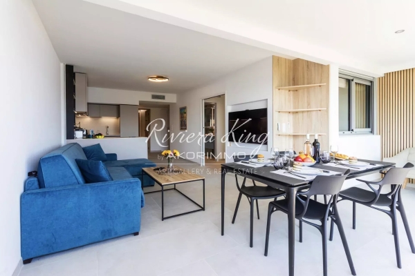 Luxury Apartment for sale in Villefranche-sur-Mer, 865 000 €, Photo 3