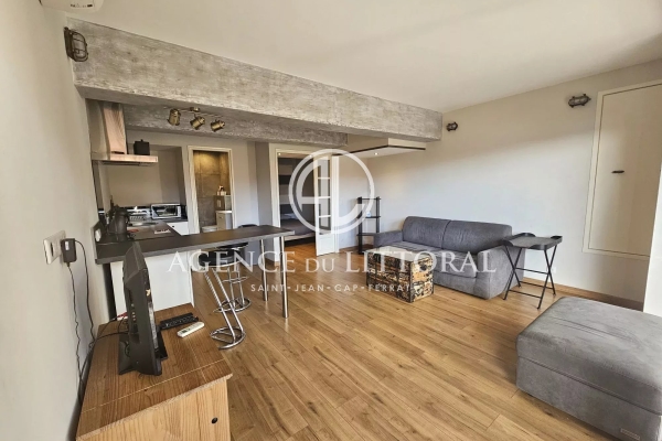 Appartement de luxe à louer à Villefranche-sur-Mer, 1 500 €, Photo 1