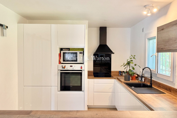 Maison de luxe à vendre à Saint-Raphaël, 948 000 €, Photo 2