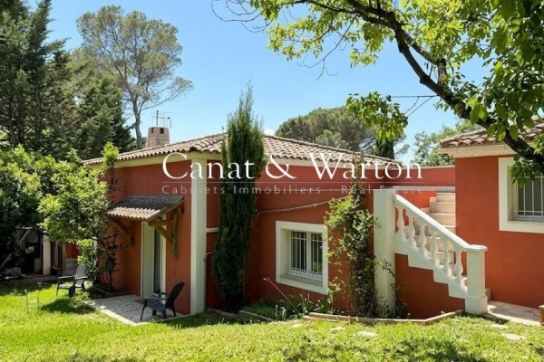 Maison de luxe à vendre à Saint-Raphaël, 948 000 €, Photo 4