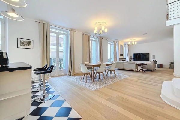 Appartement de luxe à louer à Cannes, 5 000 €, Photo 1