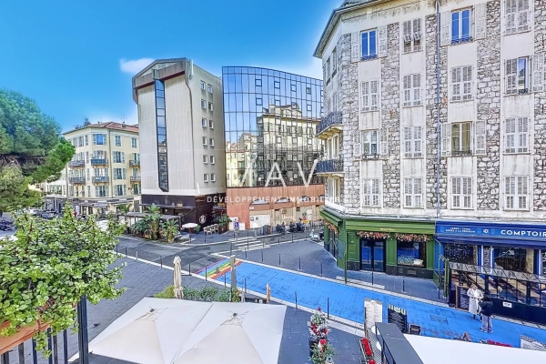 Appartement de luxe à vendre à Nice, 210 000 €, Photo 2