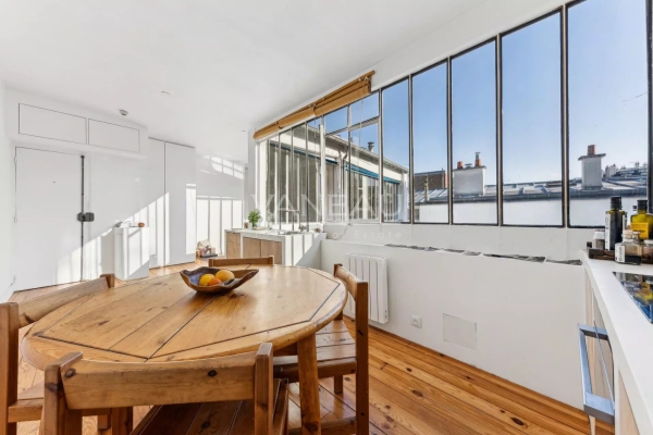 Luxury Apartment for sale in Paris 6Ème, 948 000 €, Photo 3