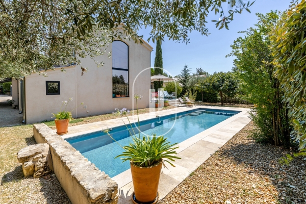 Maison de luxe à vendre à Lourmarin, 966 000 €, Photo 2