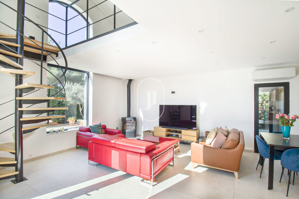 Maison de luxe à vendre à Lourmarin, 966 000 €, Photo 7