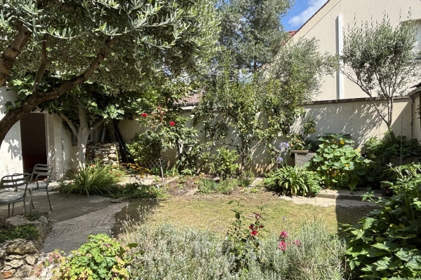 Maison de luxe à vendre à Chambourcy, 900 000 €, Photo 1