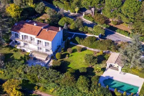 Luxury House for sale in Mougins, 1 980 000 €, Photo 1
